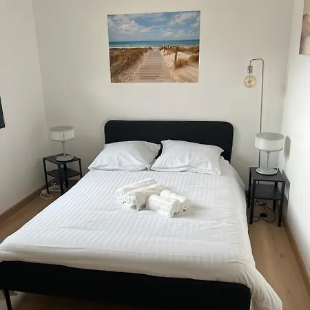 Maison Familiale Avec Jardin Calme بيت للعطل