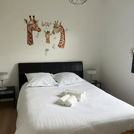 בית נופש Maison Familiale Avec Jardin Calme Pont-du-Château
